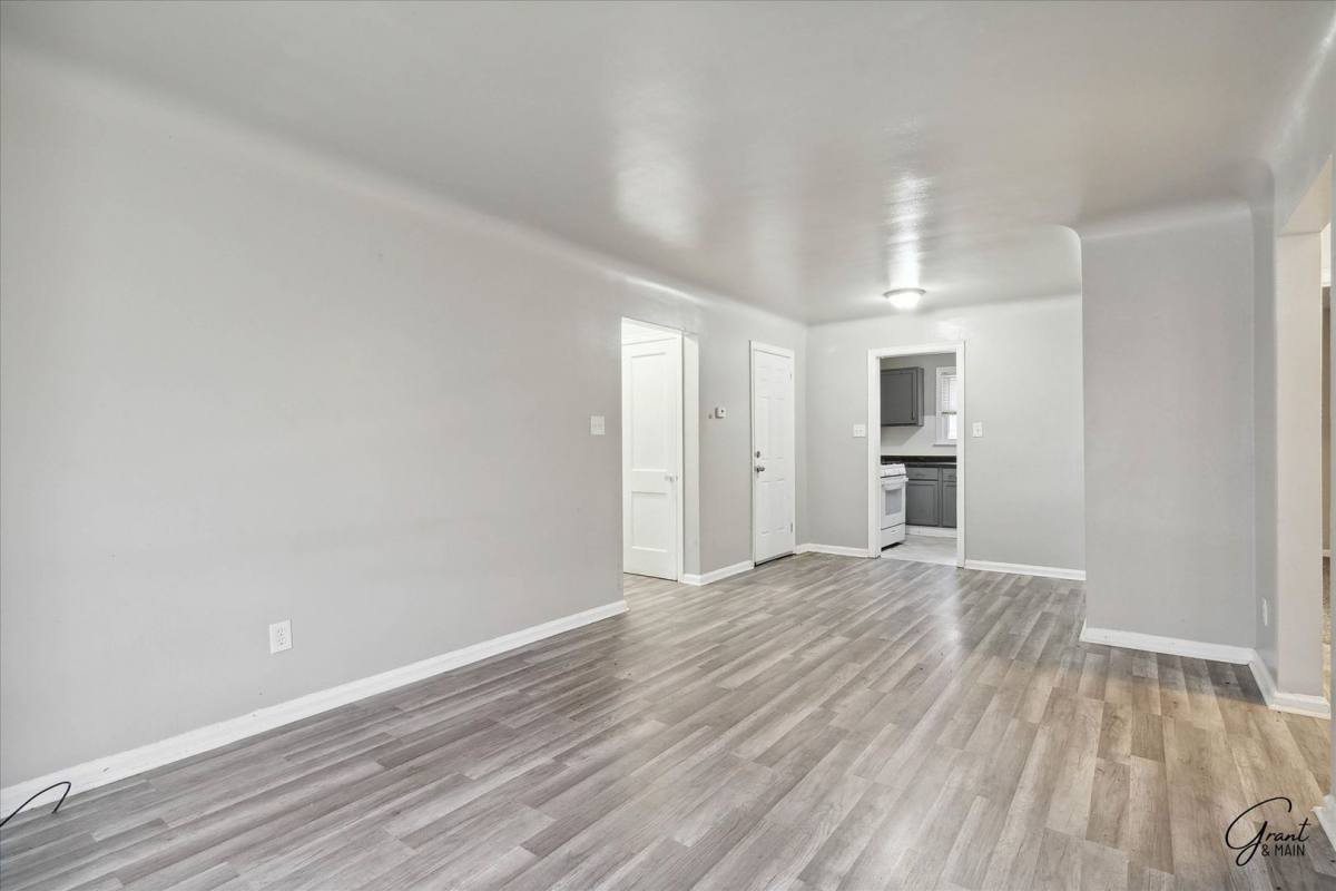 Apartment for rent at 15818 Puritan, Detroit, MI 48227