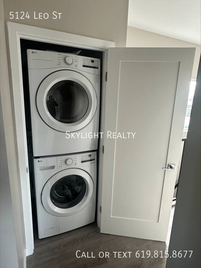 House for rent at 5124 Leo St, San Diego, CA 92115