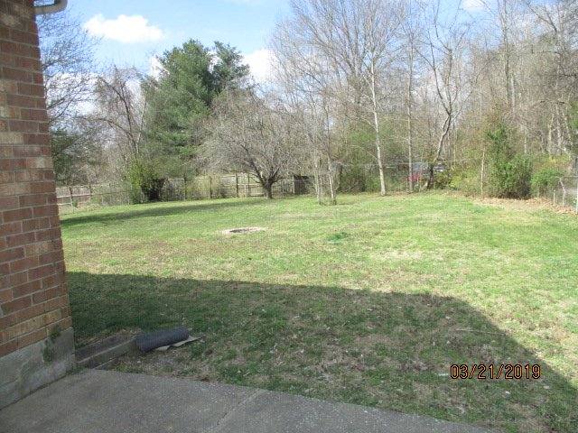 House for rent at 621 Dover Rd, Clarksville, TN 37042