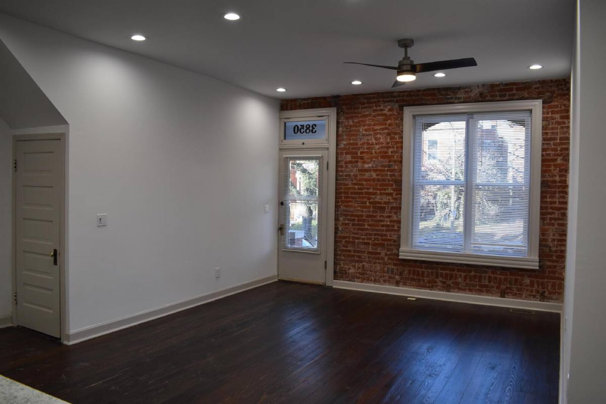 Apartment for rent at 3850 Juniata St, Saint Louis, MO 63116
