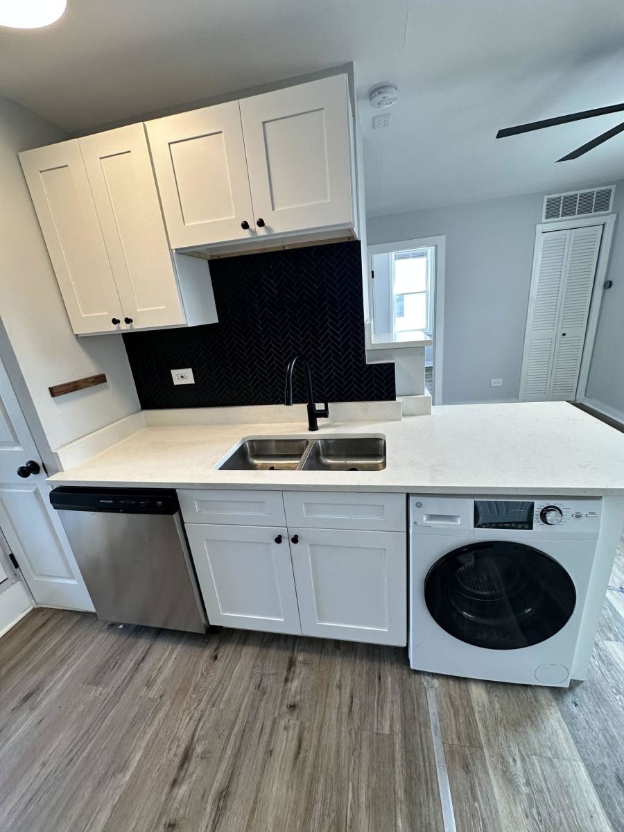 Apartment for rent at 1849 W Augusta Blvd, Chicago, IL 60622