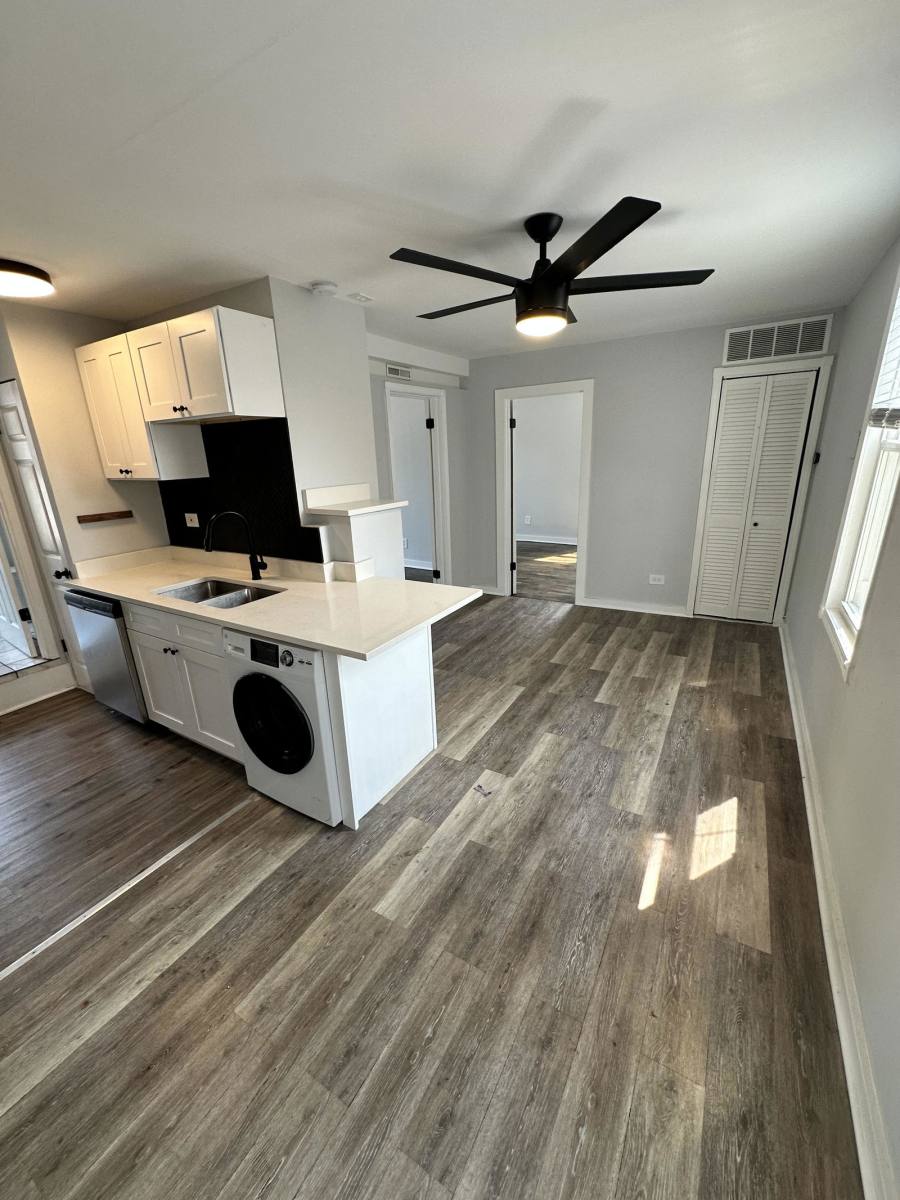 Apartment for rent at 1849 W Augusta Blvd, Chicago, IL 60622