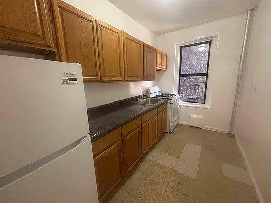 Apartment for rent at 1515 Grand Concourse #3F, Bronx, NY 10452