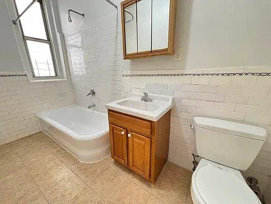Apartment for rent at 1515 Grand Concourse #3F, Bronx, NY 10452