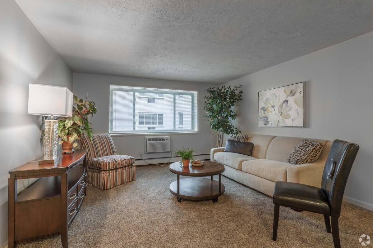 Apartment for rent at Chamberlain I & II, 104 Central Ave, Dayton, OH 45406