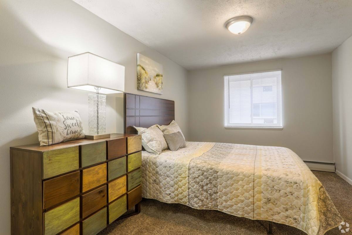 Apartment for rent at Chamberlain I & II, 104 Central Ave, Dayton, OH 45406