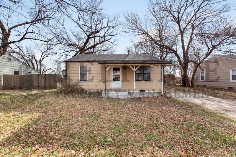 House for rent at 421 Grover Ave, Wichita, KS 67217