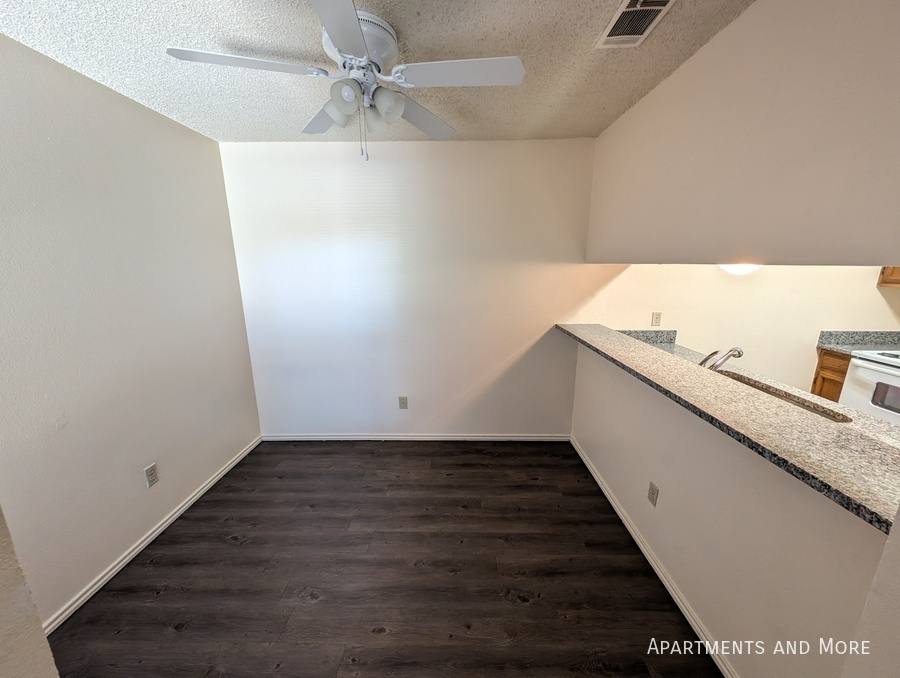 Apartment for rent at 520 Linda Dr #2 2, San Marcos, TX 78666