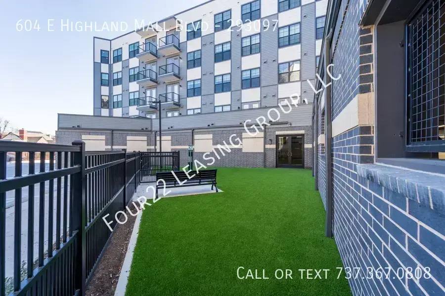 Apartment for rent at 604 E Highland Mall Blvd #293097, Austin, TX 78752