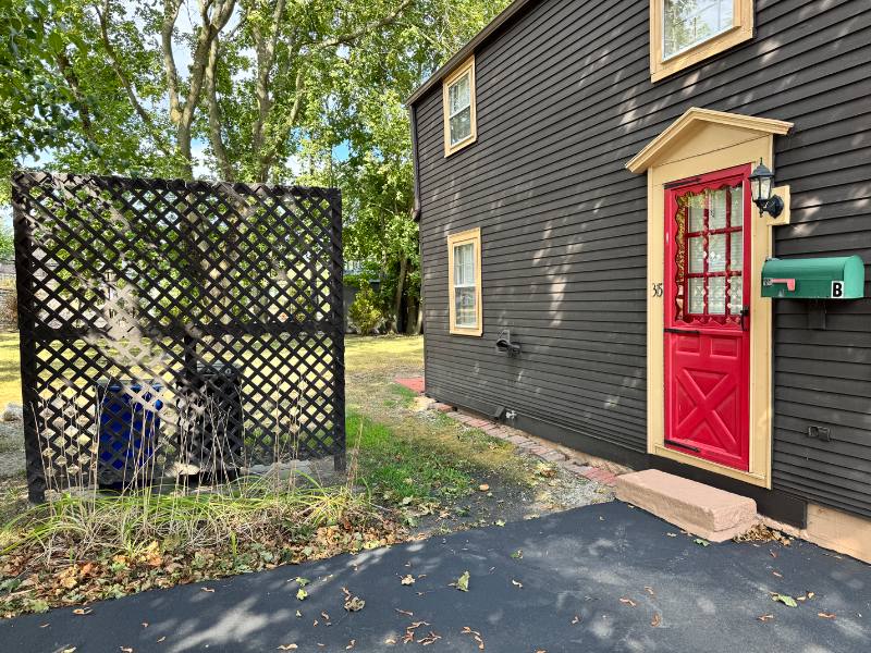 Apartment for rent at 315 Maplewood Ave #B, Portsmouth, NH 03801