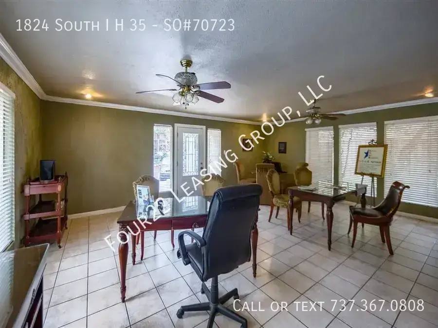 Townhouse for rent at 1824 S I H 35 #SO, Austin, TX 78704