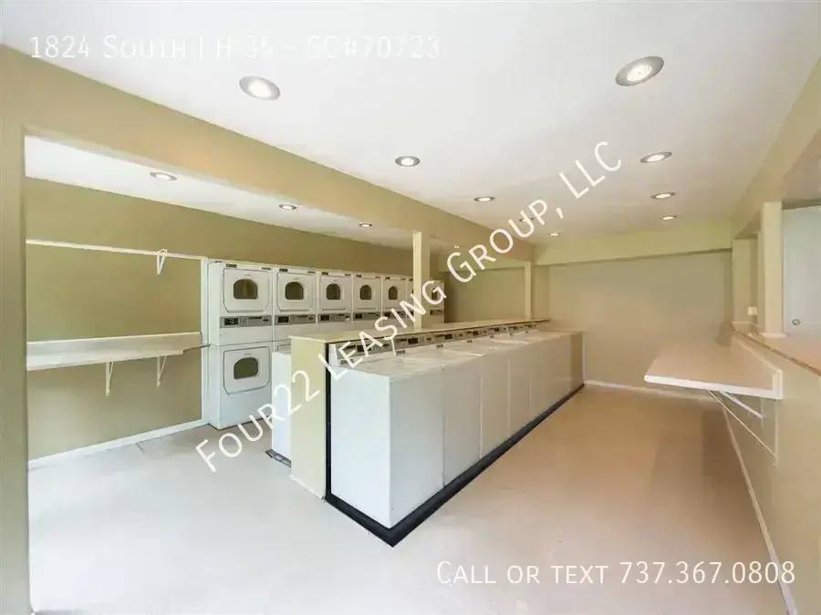 Townhouse for rent at 1824 S I H 35 #SO, Austin, TX 78704