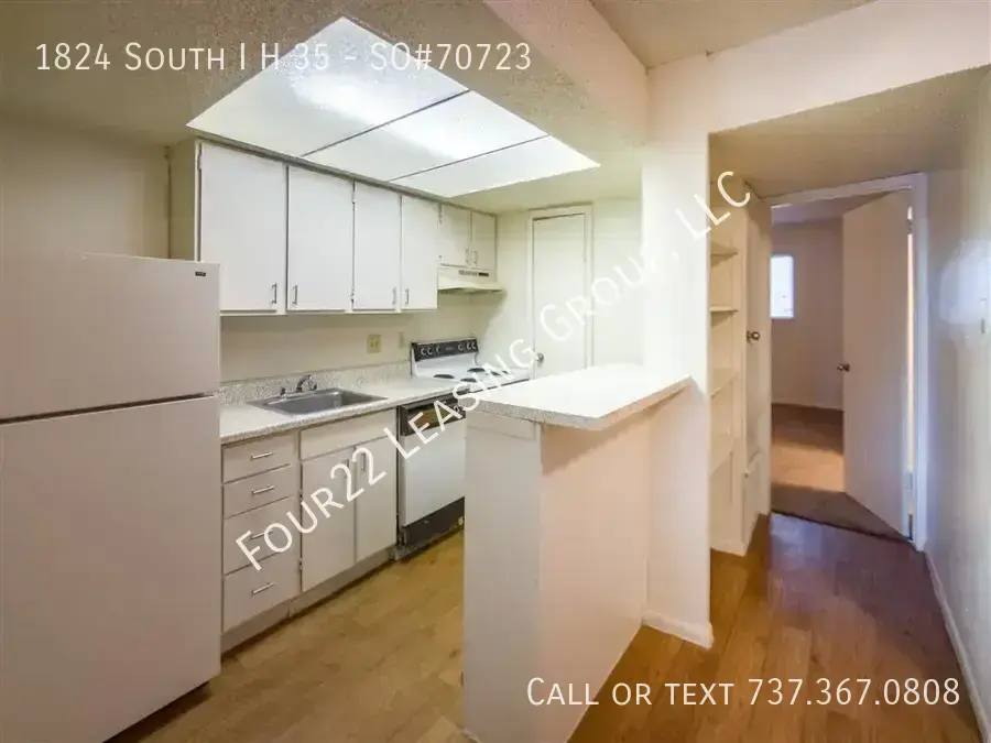 Townhouse for rent at 1824 S I H 35 #SO, Austin, TX 78704