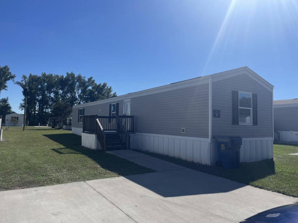 House for rent at 555 Crandlemire Rd, Lumberton, NC 28358