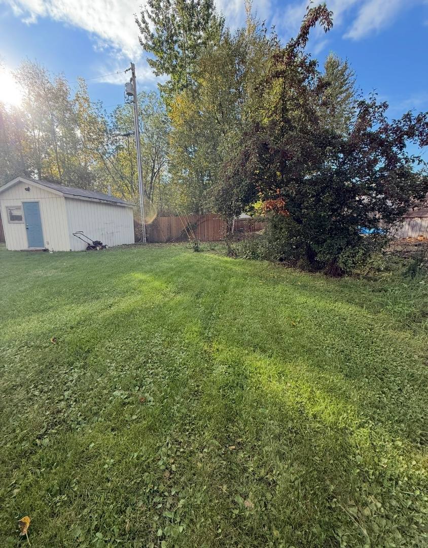 Townhouse for rent at 9260 Roy St #B, Anchorage, AK 99502