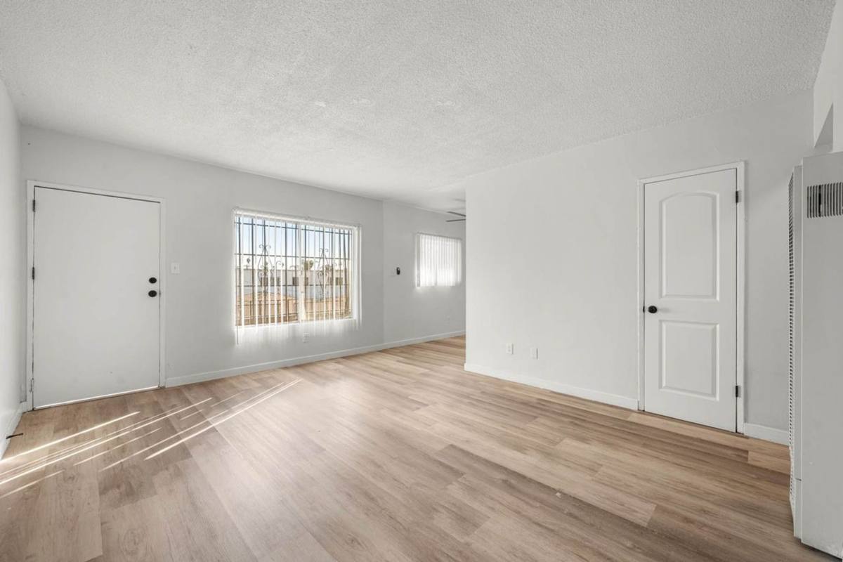Apartment for rent at 634 W 92nd St, Los Angeles, CA 90044