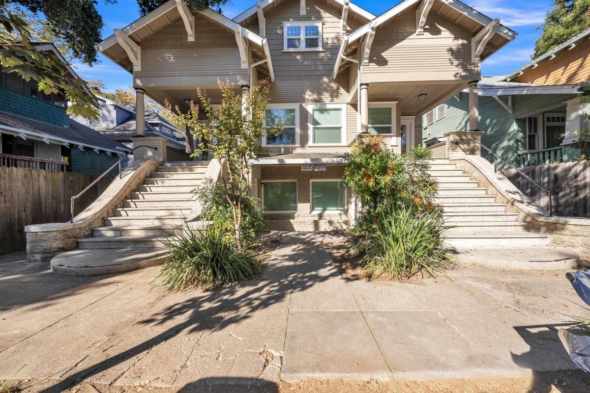 Apartment for rent at 620 27th St, Sacramento, CA 95816