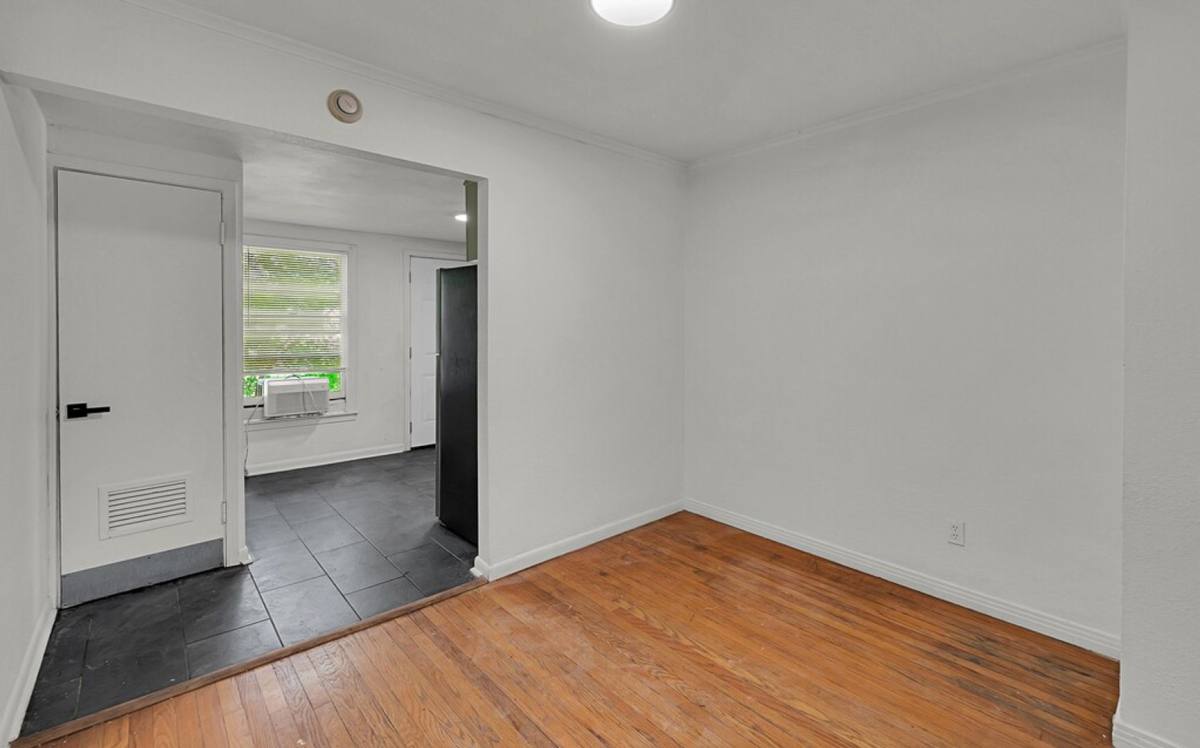 Apartment for rent at 3701 Parkwood St, Waco, TX 76710