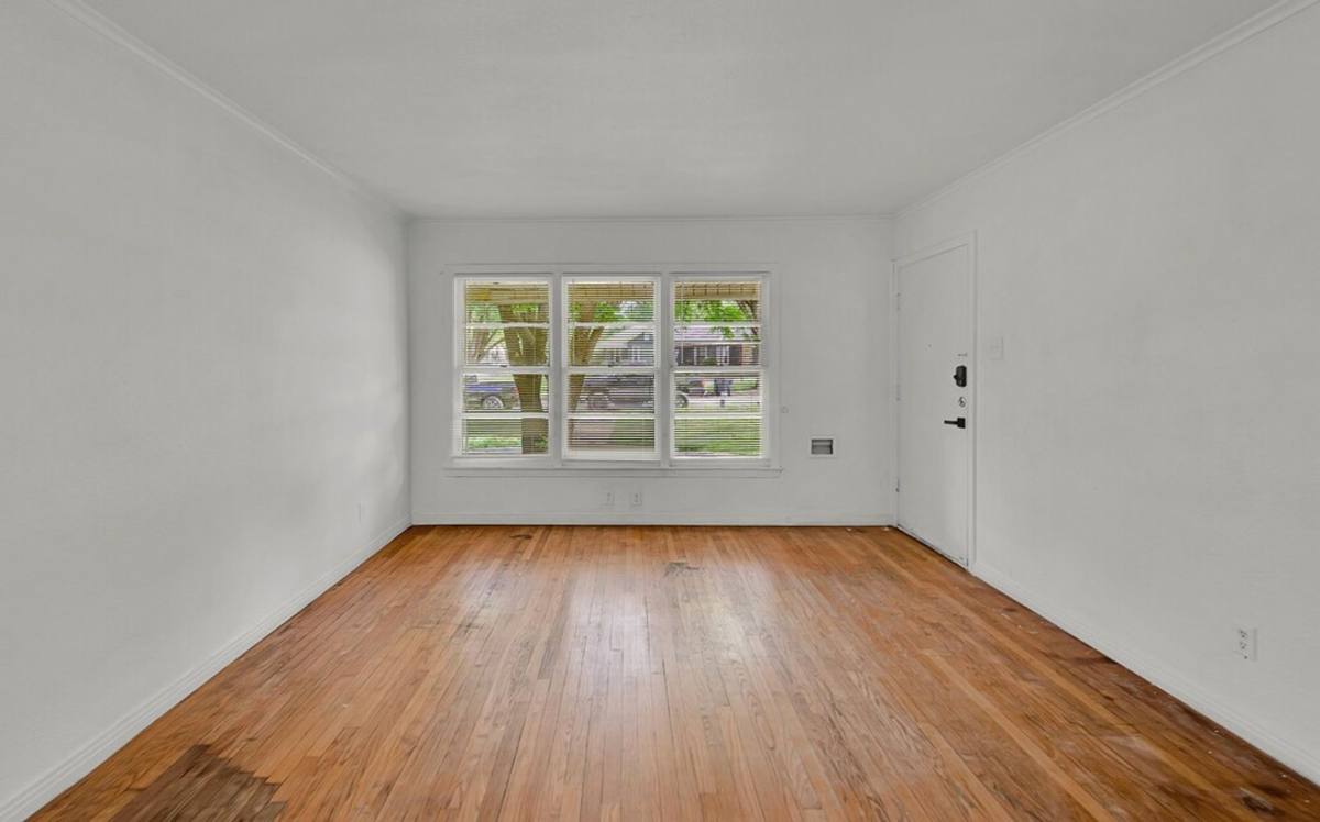 Apartment for rent at 3701 Parkwood St, Waco, TX 76710