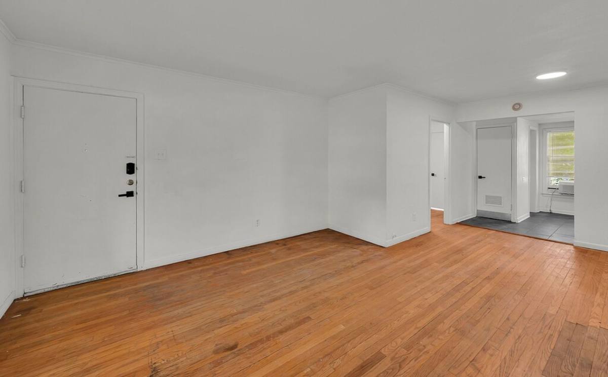 Apartment for rent at 3701 Parkwood St, Waco, TX 76710