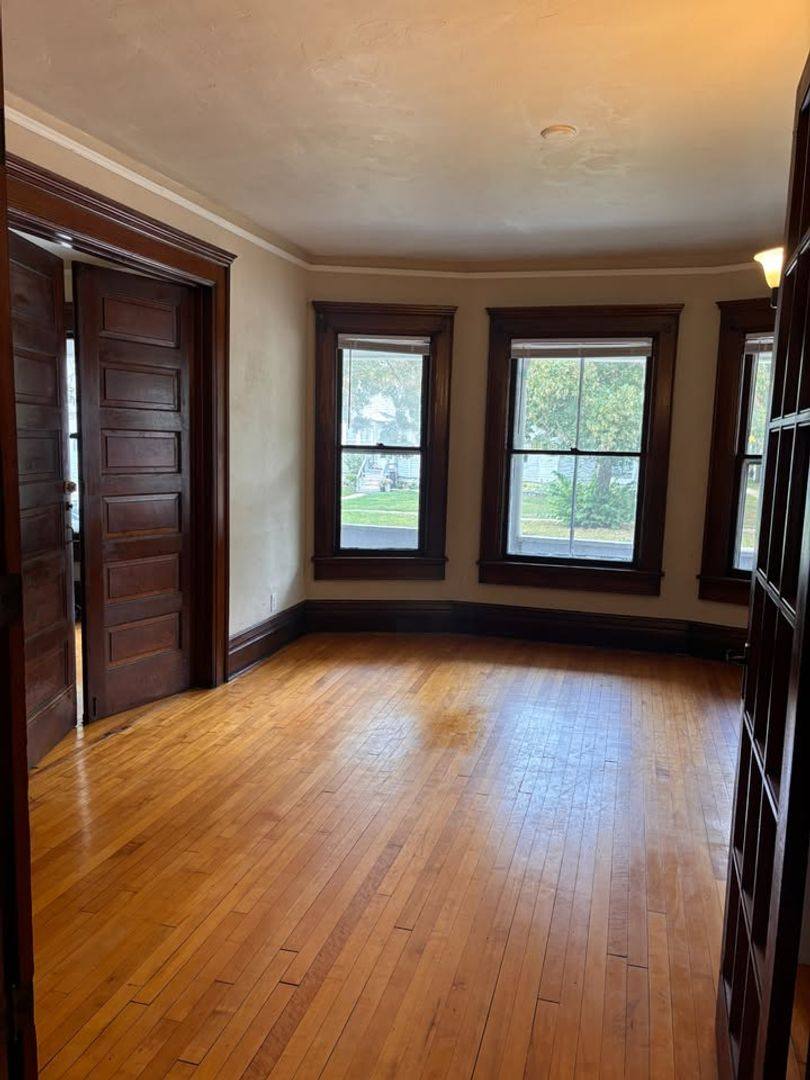 Apartment for rent at 238 - 240 N Oakland, Green Bay, WI 54303
