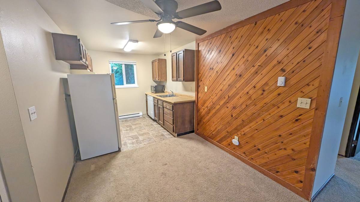 Apartment for rent at 9610 SW Prairie Terrace, Beaverton, OR 97008