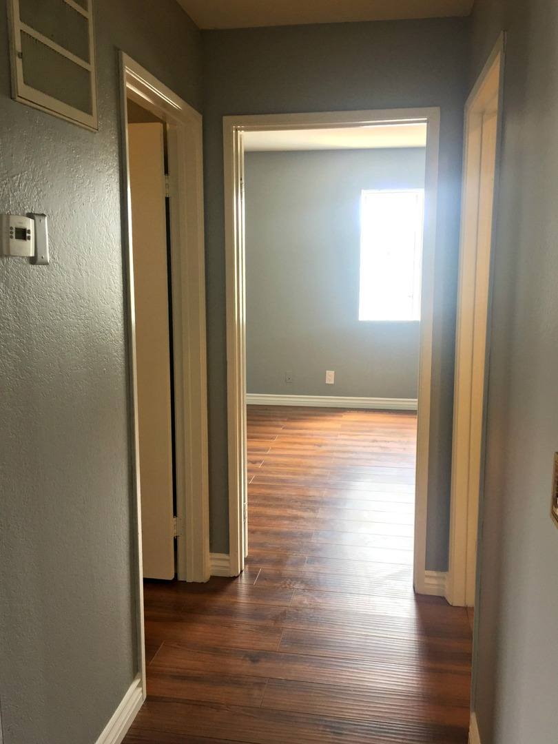 Apartment for rent at 10800 Palms Blvd, Los Angeles, CA 90034