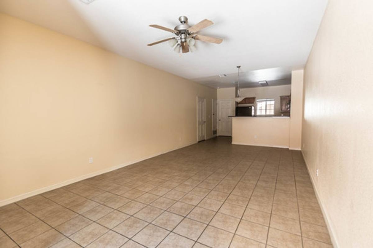 Condo for rent at 3150 N Yarbrough, El Paso, TX 79925
