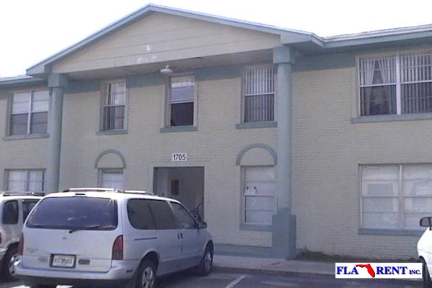 Condo for rent at 1705 Michigan Ave, Kissimmee, FL 34744