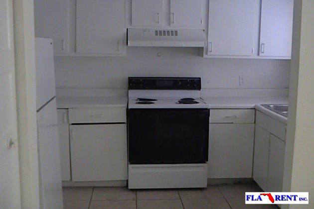 Condo for rent at 1705 Michigan Ave, Kissimmee, FL 34744
