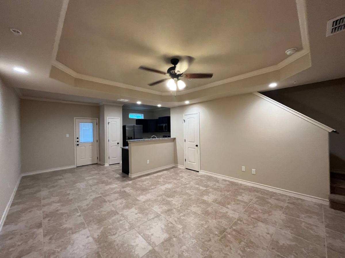 Townhouse for rent at 6315 Luglio Lane, San Antonio, TX 78233