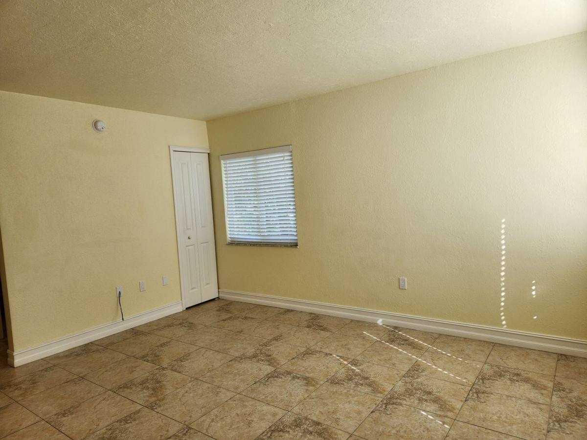 Apartment for rent at 3175 Royalston Ave, Fort Myers, FL 33916