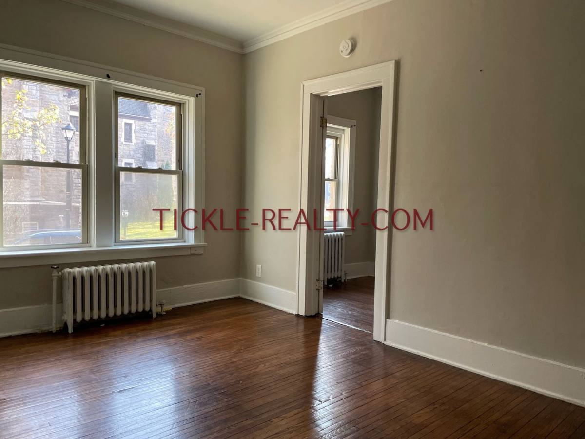 Apartment for rent at 15 Harwood St, Rochester, NY 14620