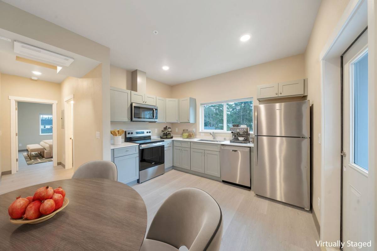 Apartment for rent at 8702 Bridgeport Way, Lakewood, WA 98499