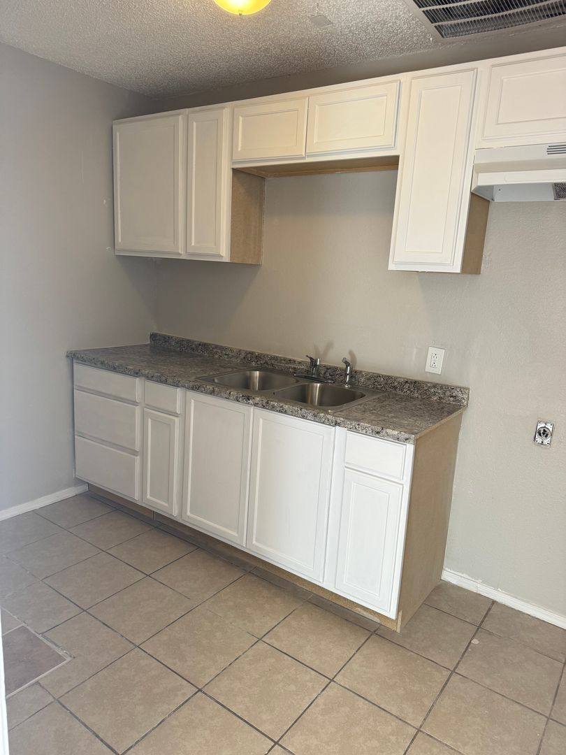Apartment for rent at 206 N Mississippi St, Amarillo, TX 79106