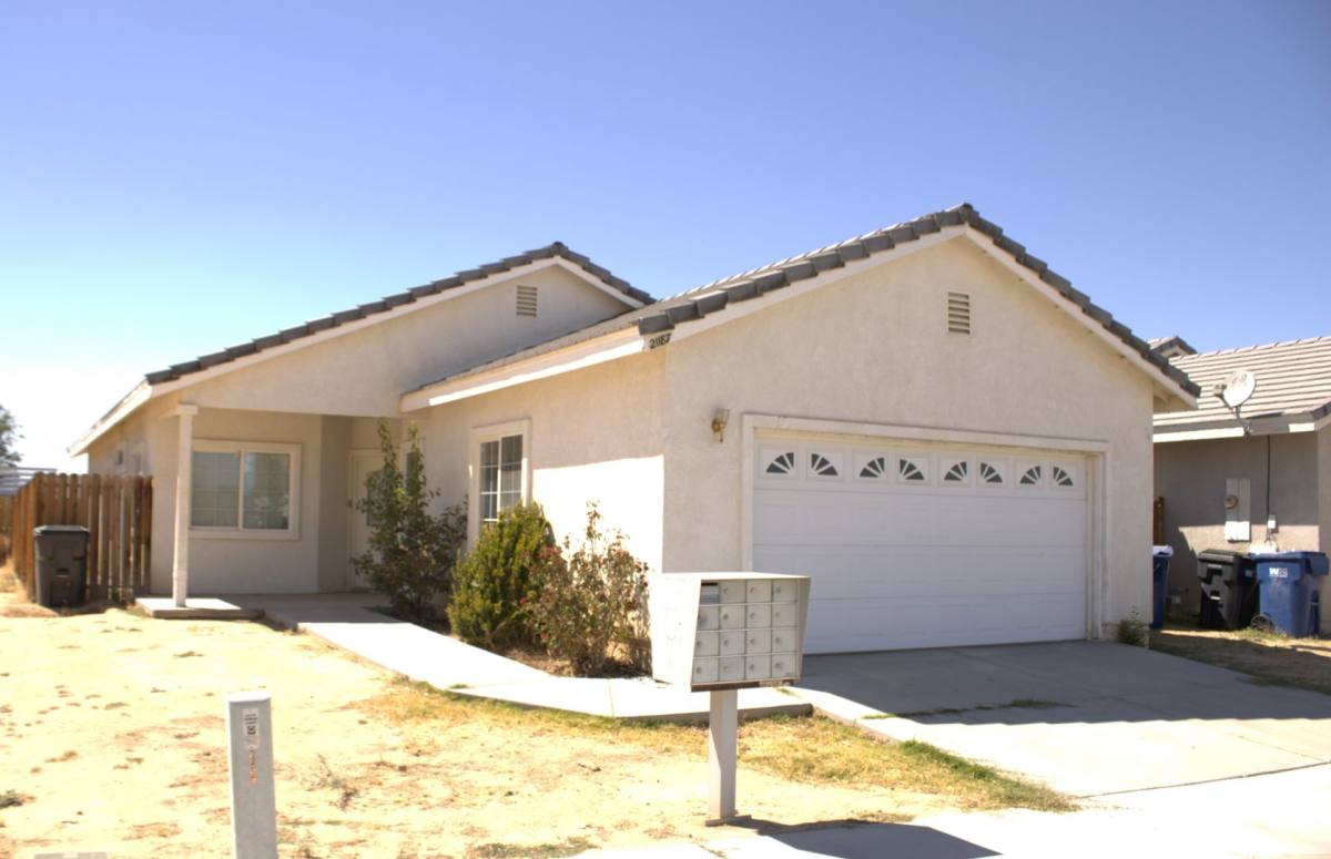 House for rent at 21187 Conklin Blvd, California City, CA 93505