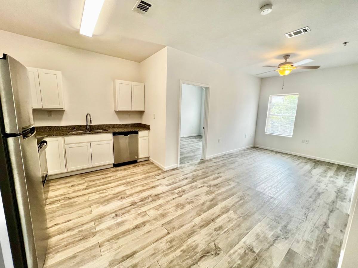 Apartment for rent at 101 Center St, Troy, AL 36081