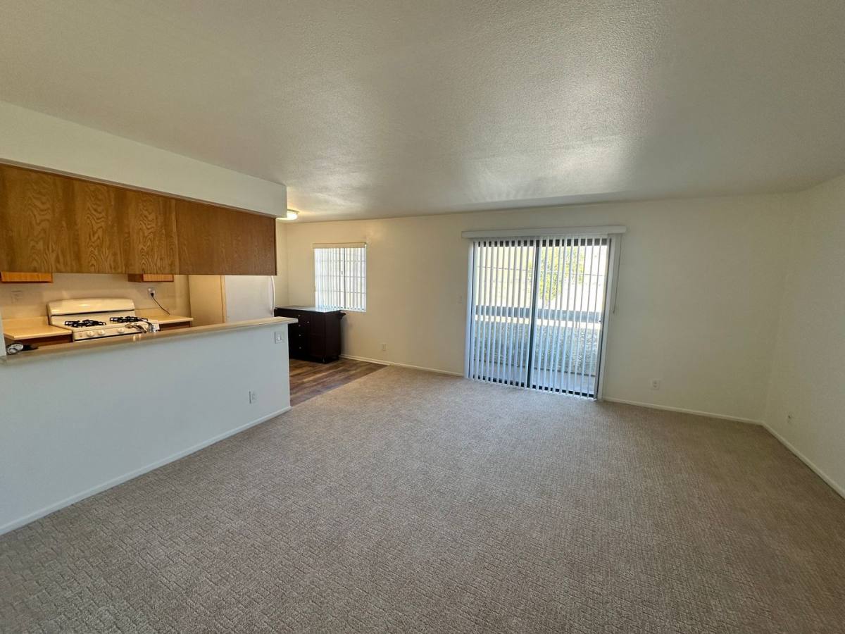 Apartment for rent at 31701 Ridge Route Rd, Castaic, CA 91384