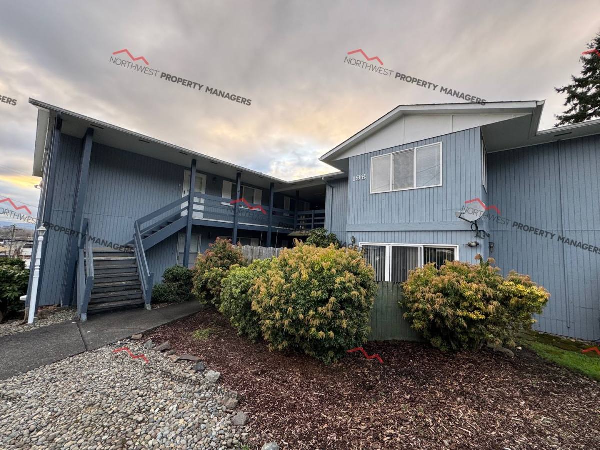 Apartment for rent at 198 7 Units & 194 2 NE Boistfort St, Chehalis, WA 98532
