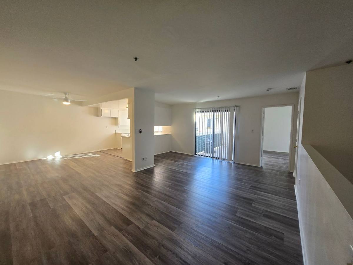 Apartment for rent at 2474-2492 Montrose Ave, Montrose, CA 91020