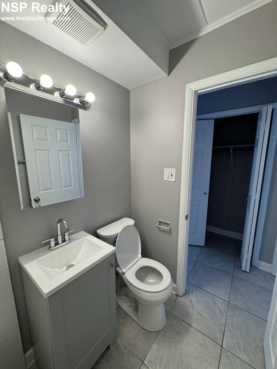 Apartment for rent at 3812 25th #12, Schiller Park, IL 60176