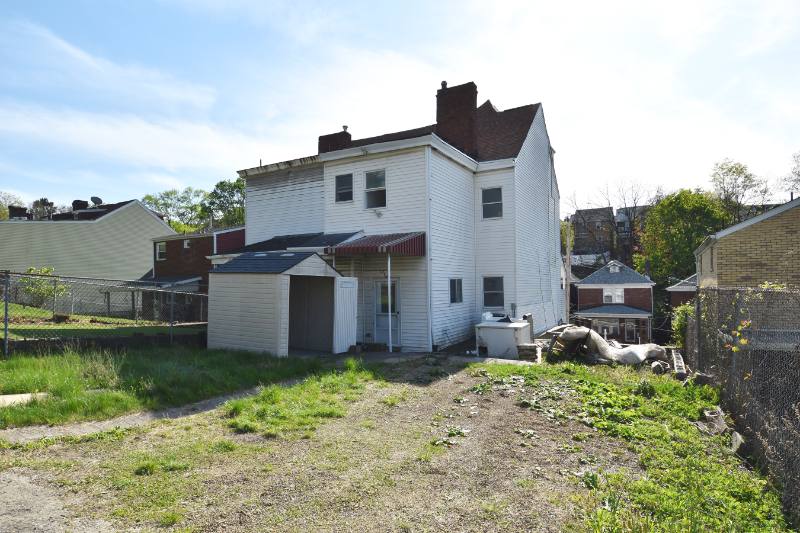 House for rent at 4229 Haldane St, Pittsburgh, PA 15207