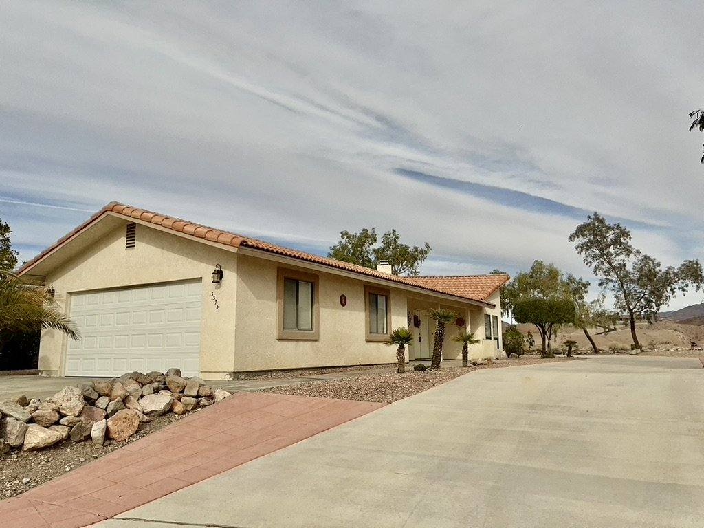 House for rent at 3375 Sharon Lane, Bullhead City, AZ 86429