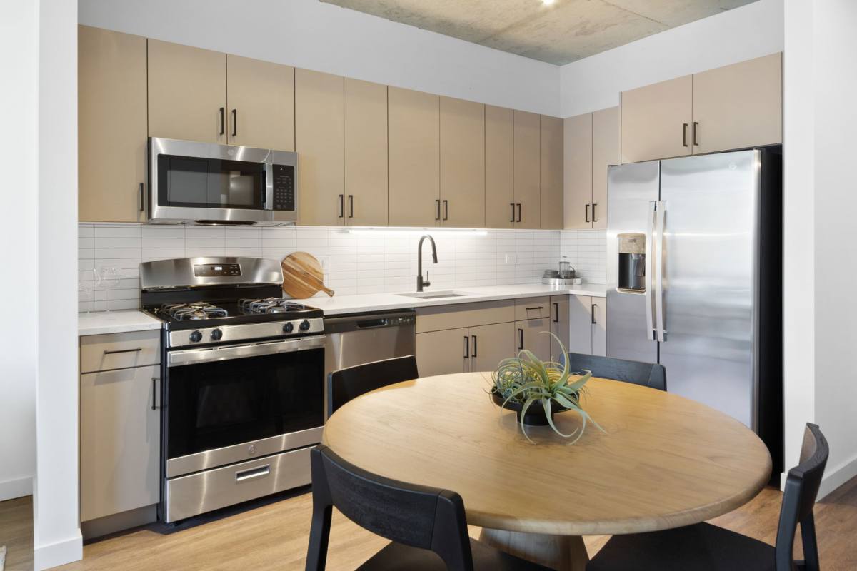 Apartment for rent at 411 W Chicago Ave, Chicago, IL 60654