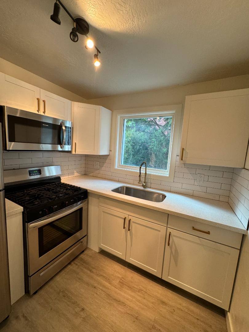 Apartment for rent at 376 E 300 S #376 4, Salt Lake City, UT 84111