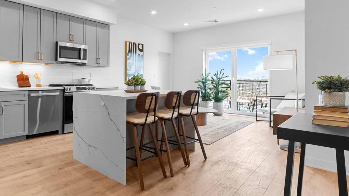 Townhouse for rent at 500 Talbot Ave #102, Dorchester Center, MA 02124