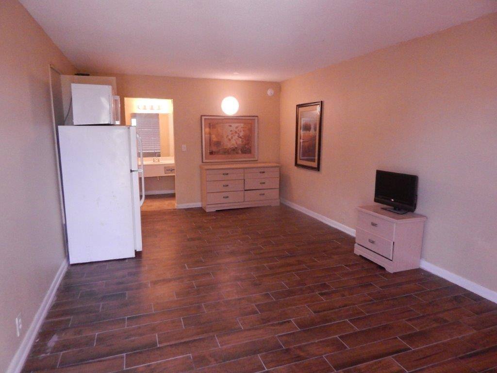 Townhouse for rent at 43420 US-Highway 213, Davenport, FL 33837