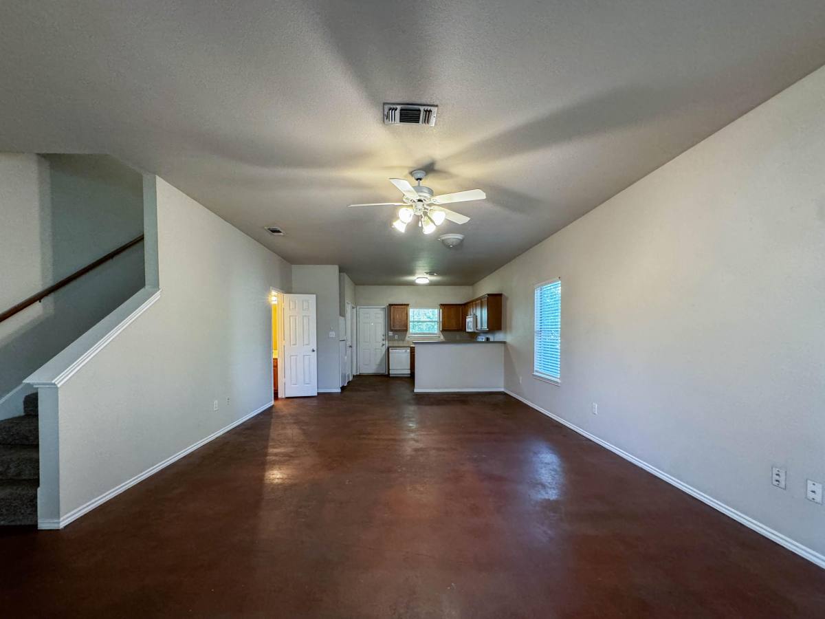 Apartment for rent at Hillside, 1324 Norman St #DUPLEX, Denton, TX 76201
