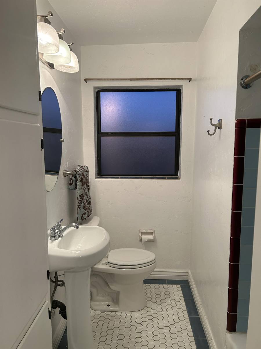 House for rent at 902 S Fremont Ave, Tucson, AZ 85719