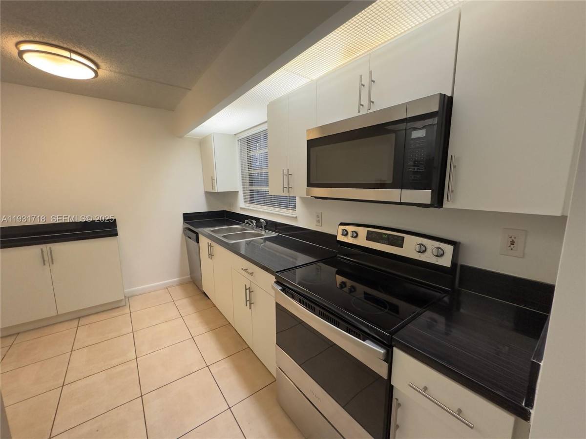 Condo for rent at 2629 SE 19th Court #103-C, Homestead, FL 33035